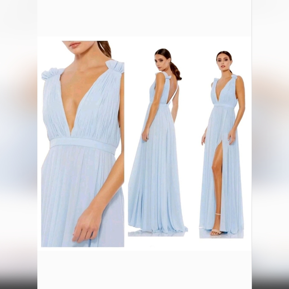 NWT MAC DUGGAL PLEATED CHIFFON SLEEVELESS V-NECK GOWN POWDER BLUE 55321